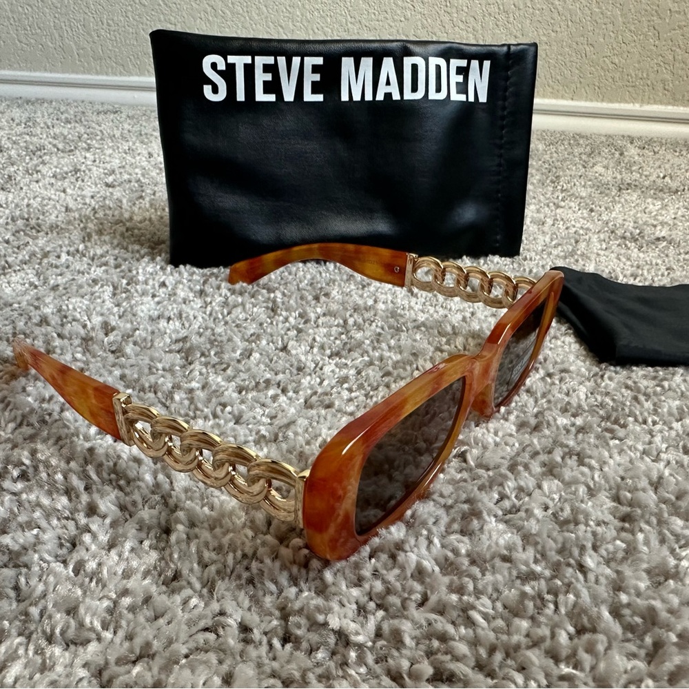 New Steve Madden Outlook Sunglasses Eyeware - Picture 2 of 5